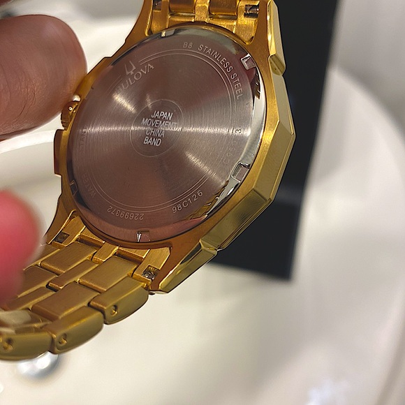 Men’s OCTAVA CRYSTAL BULOVA stainless steel gold watch 43mm - Picture 8 of 11